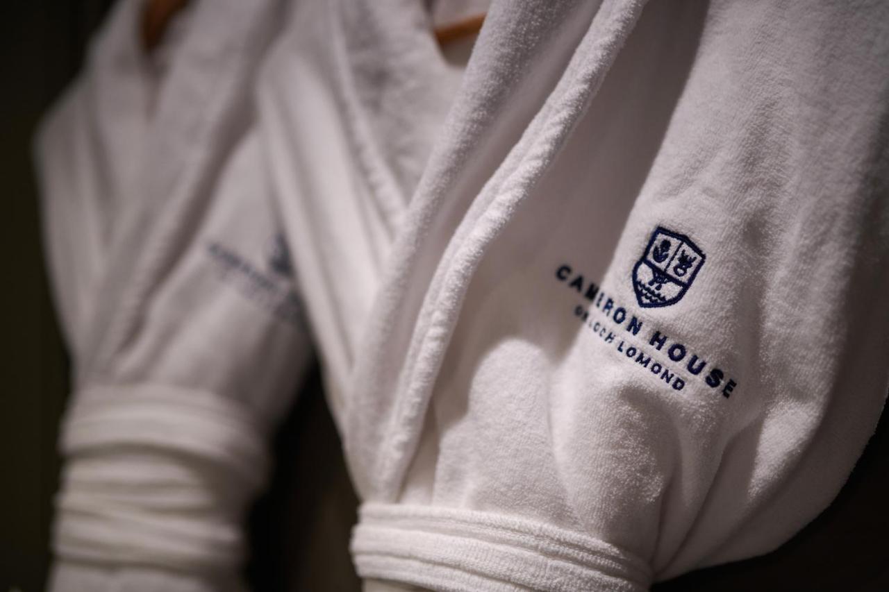 Cameron House On Loch Lomond Alexandria Exterior photo A bathrobe