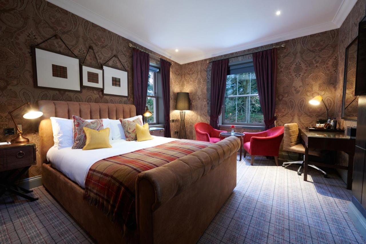 Cameron House On Loch Lomond Alexandria Exterior photo A bedroom at The Grove