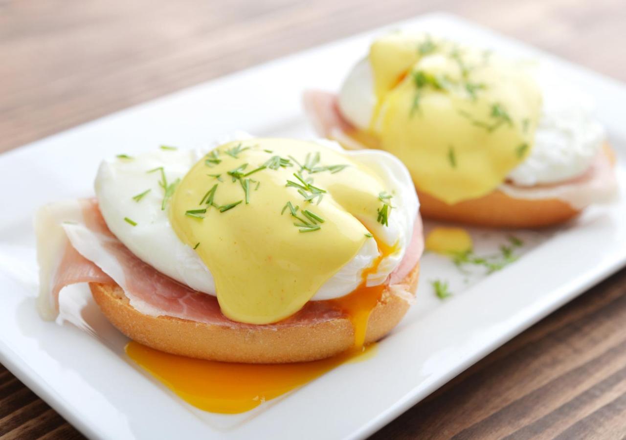 Cameron House On Loch Lomond Alexandria Exterior photo Eggs Benedict