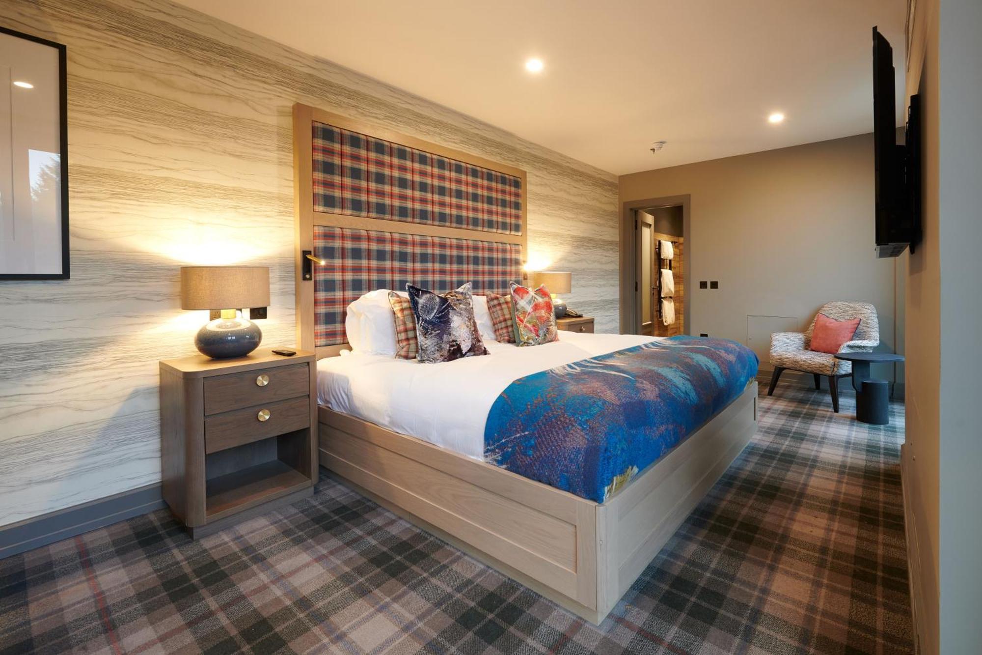 Cameron House On Loch Lomond Alexandria Exterior photo A bedroom at the hotel