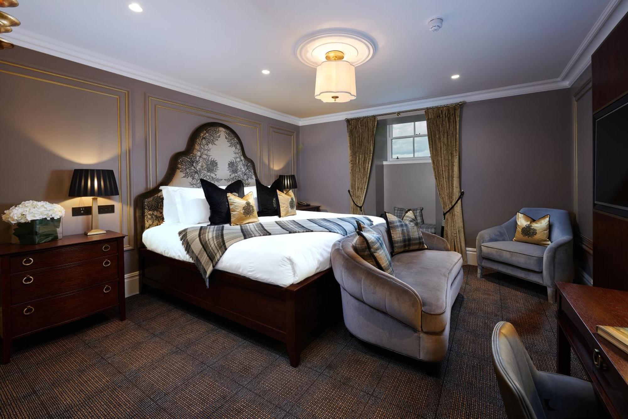 Cameron House On Loch Lomond Alexandria Exterior photo A bedroom at the hotel
